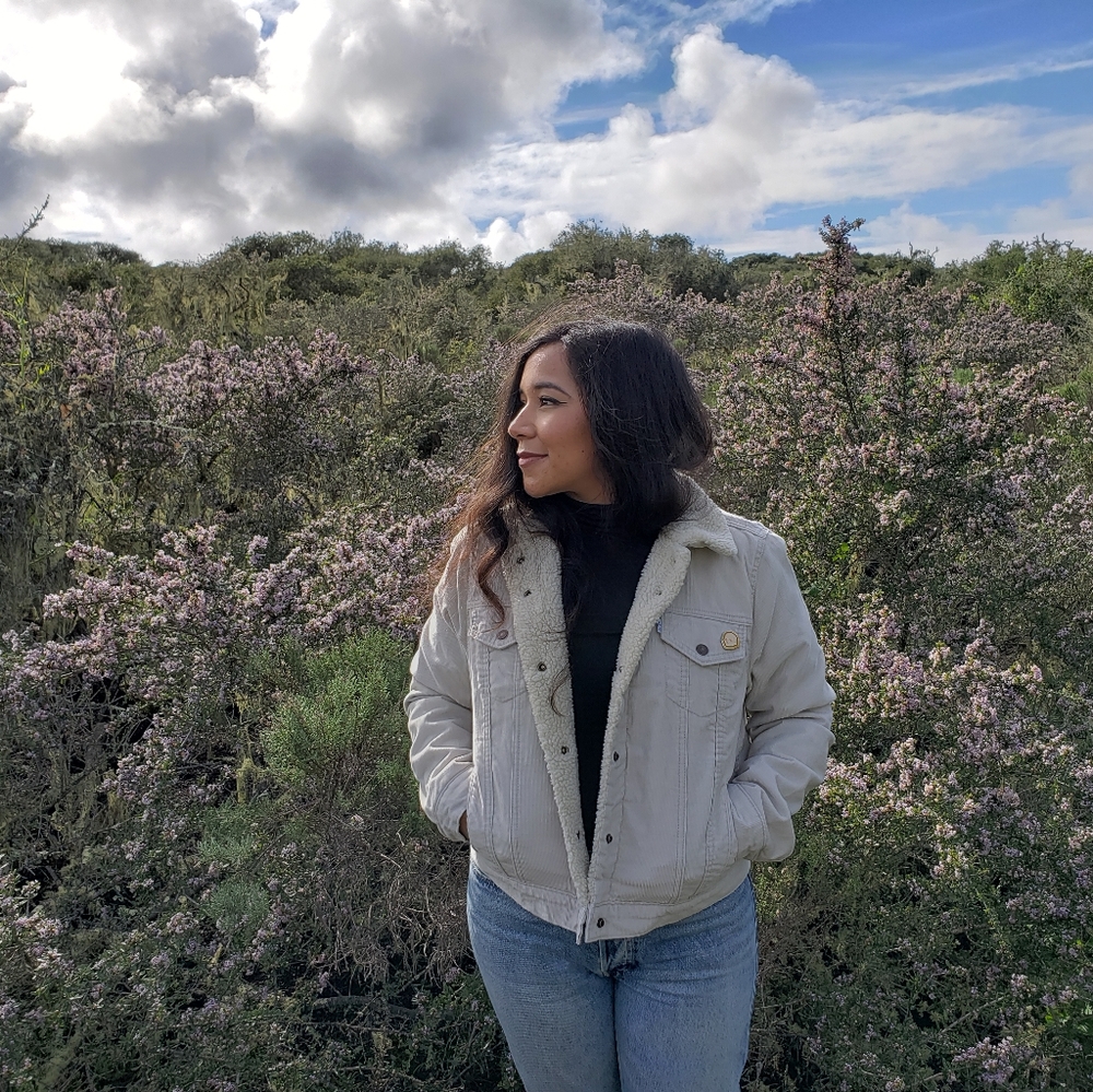 Meet your Posher, Adriana